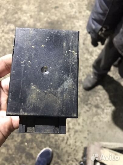 Блок пневмо подвески BMW X5 E53 4.4