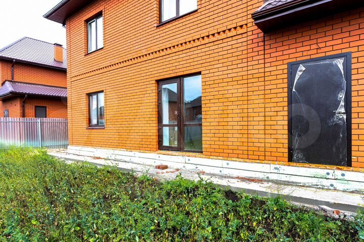 Дом 200 м² на участке 10 сот.