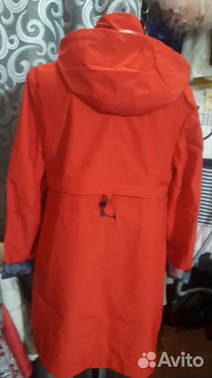 Куртка весенняя