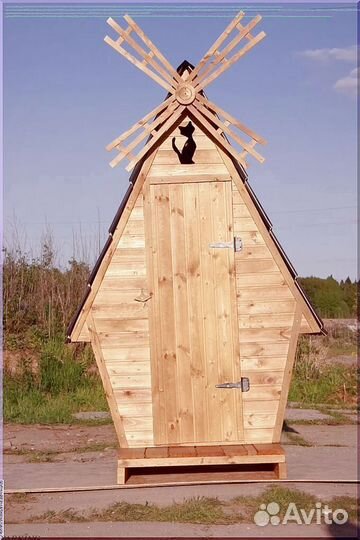 Дачный туалет с лебедем двг 968
