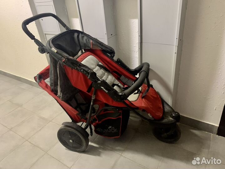 Коляска для погодок
