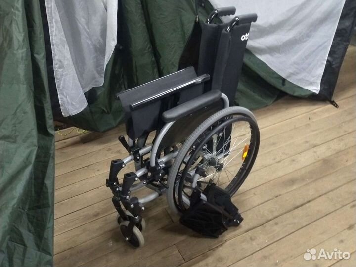 Инвалидная коляска