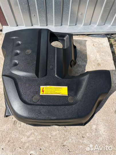 Накладка на двигатель Сhevrolet niva