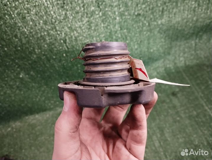 Пробка бензобака audi 80 B3
