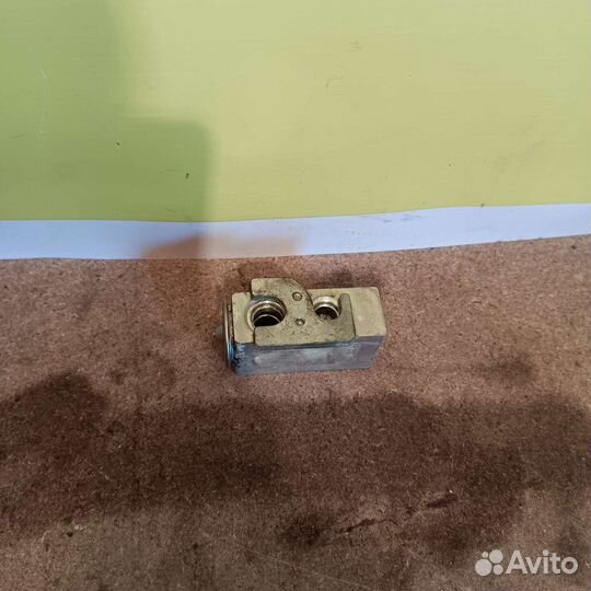 Клапан радиатора испарителя Nissan Note E11