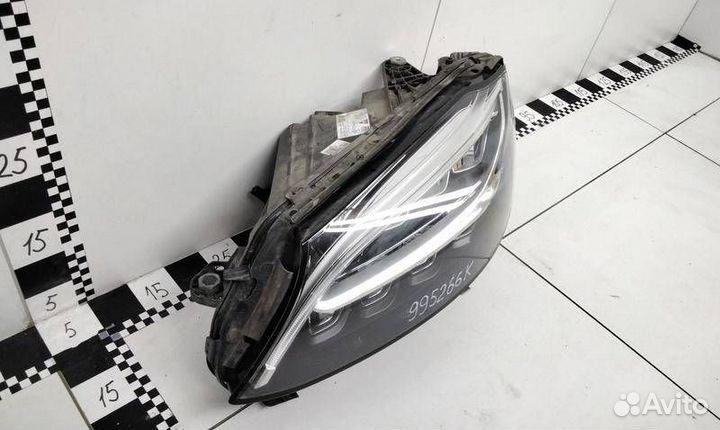Фара левая Mercedes-Benz C-Class