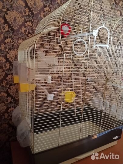 Большая клетка для птиц