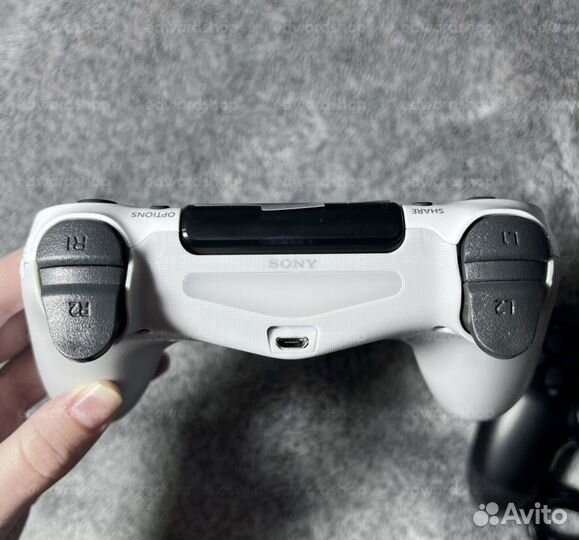 Геймпады на PlayStation 4