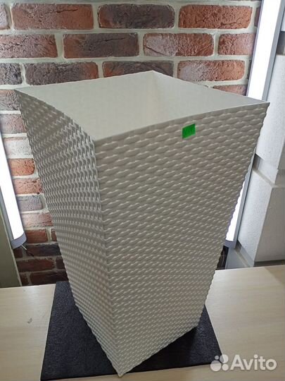 Кашпо Альтернатива напольное со вставкой Ротанг, 4