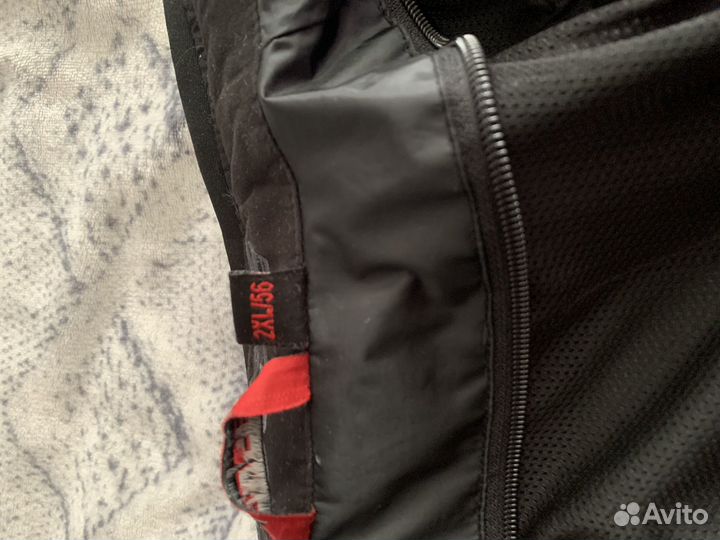 Мотокуртка