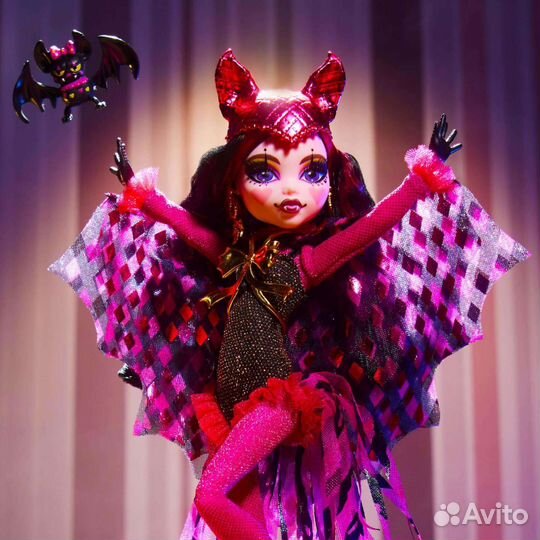 Кукла Monster High Freak Du Chic Draculaura