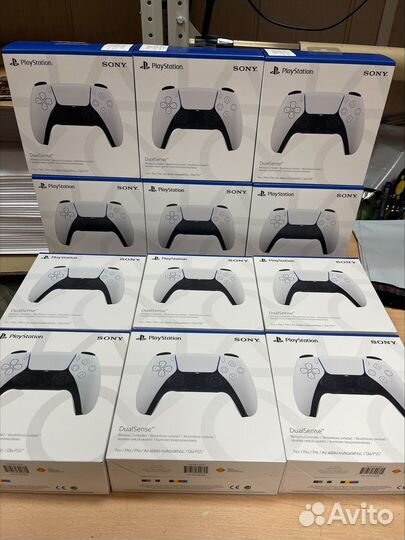 Sony Playstation 5 PS5 с дисководом Европа (1216A)