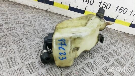 Бачок гу mercedes benz E-class W210 (97C23NO01)