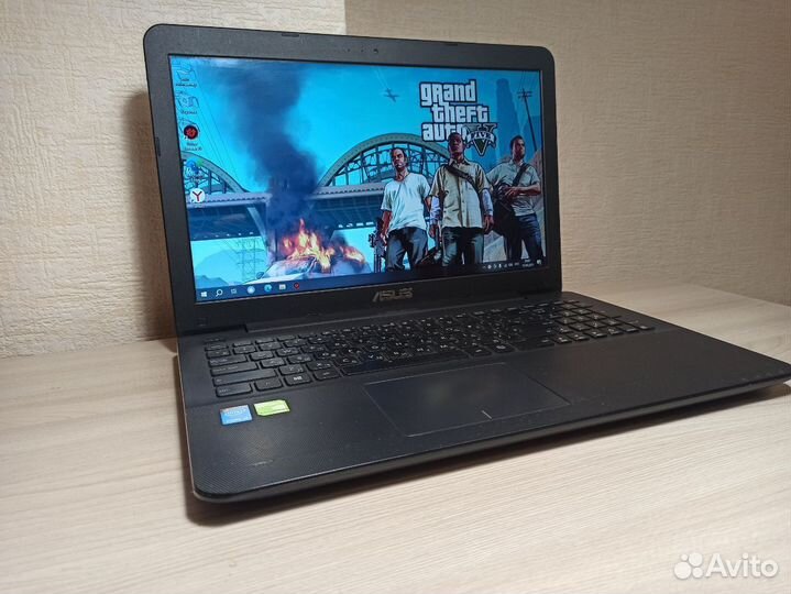 Игровой ноутбук Asus i3/nvidia920m