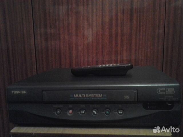 Записывающий видеоплеер Toshiba С5