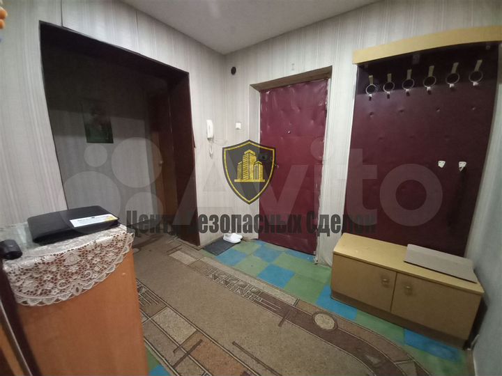 4-к. квартира, 75,7 м², 2/5 эт.