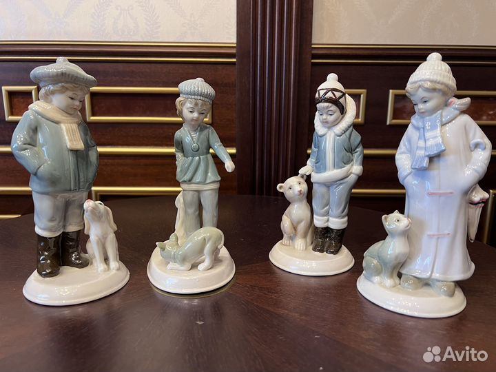 Фарфоровая статуэтка. Девочка с кошкой