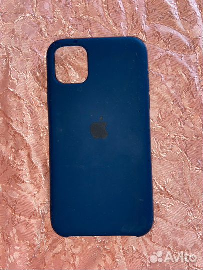 Чехол на iPhone 11