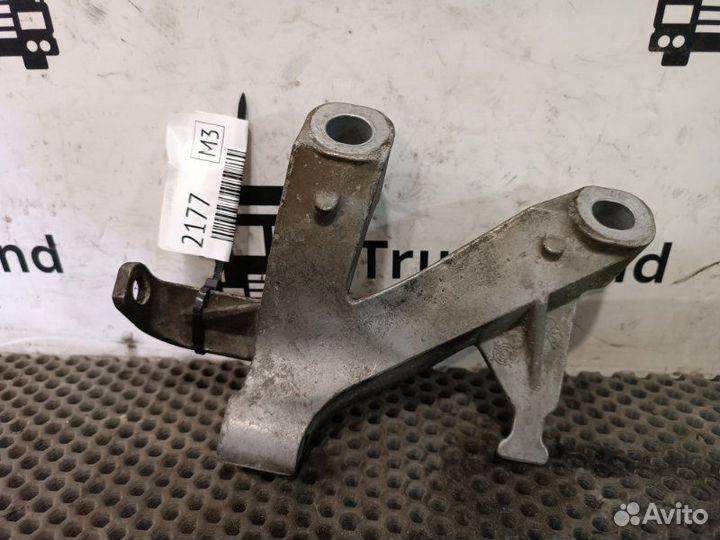 Кронштейн генератора Man Tgx