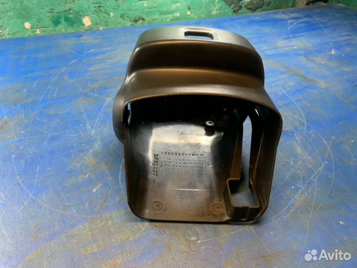 Кожух рулевой колонки Subaru Impreza GD 2001