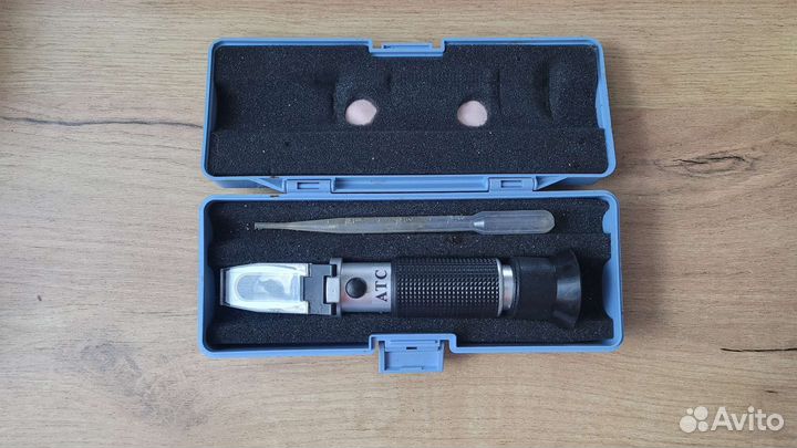 Рефрактометр