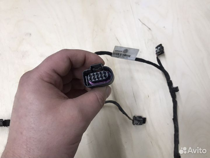 Проводка заднего бампера Passat B8