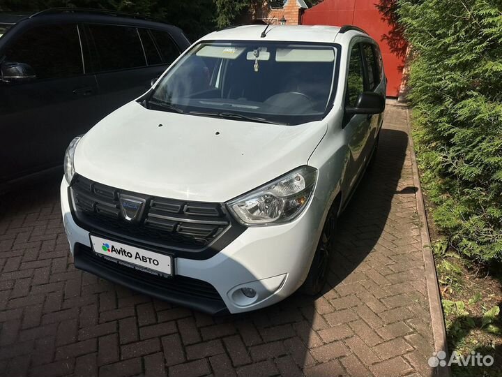 Dacia Lodgy 1.6 МТ, 2019, 124 000 км