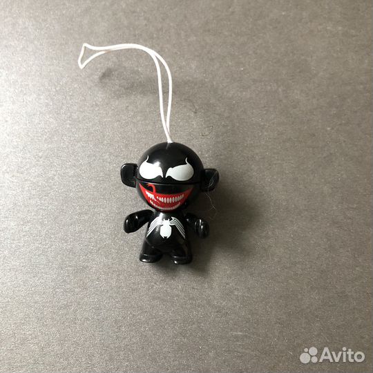 Брелки Супергерои Marvel Киндер-сюрприз,7 шт