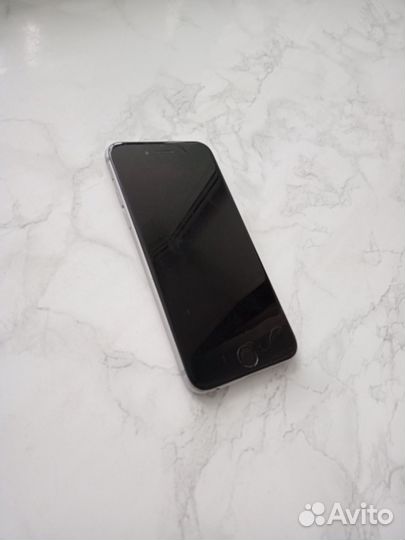 iPhone 6S, 16 ГБ