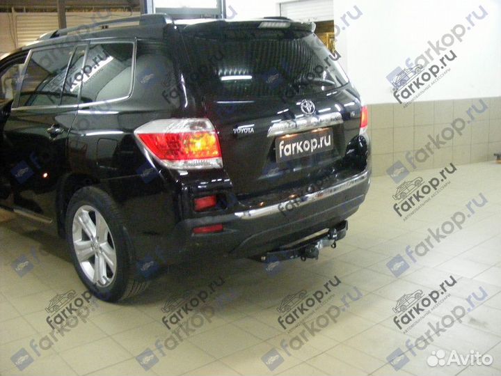 Фаркоп Baltex для Toyota Highlander 2010-2013