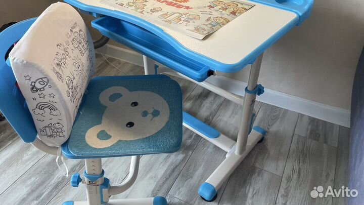 Письменный стол парта и стул evo Mealux с лампой