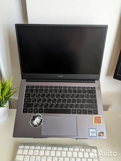 Huawei matebook d14 r5 4500u/8gb/512gb