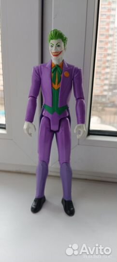 Фигурки супергероев