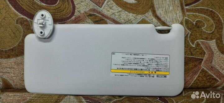 Солнцезащитный козырек Toyota Sienta 170