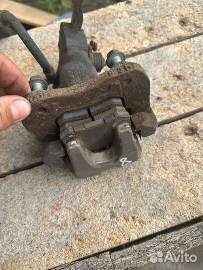 Суппорт задний honda accord 7