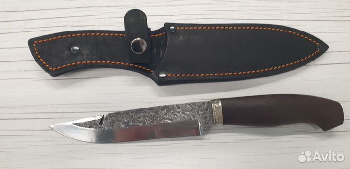 Нож туристический