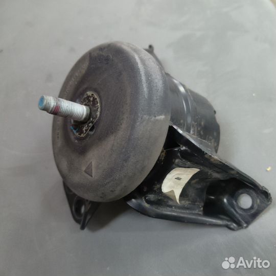 Подушка (опора) двс Kia Sportage