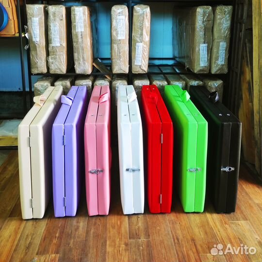 Массажный стол красный