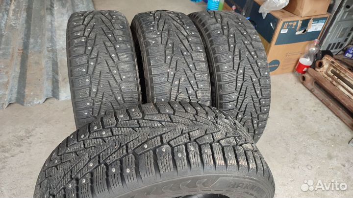 Nokian Tyres Hakkapeliitta 7 SUV 235/60 R17 106T