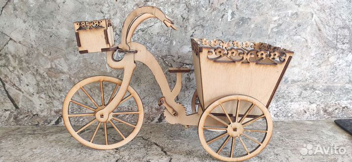 Декоративный велосипед деревянный