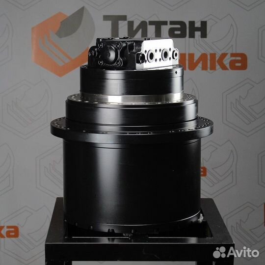 Редуктор хода с гидромотором Case CX210