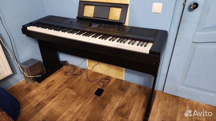 Цифровое пианино Yamaha DGX-660B