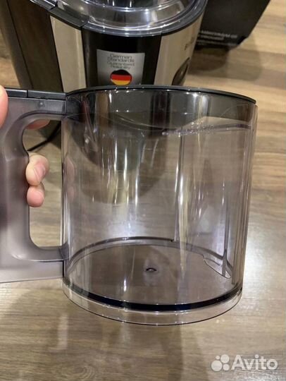 Торг. Соковыжималка центробежная Braun J500 black