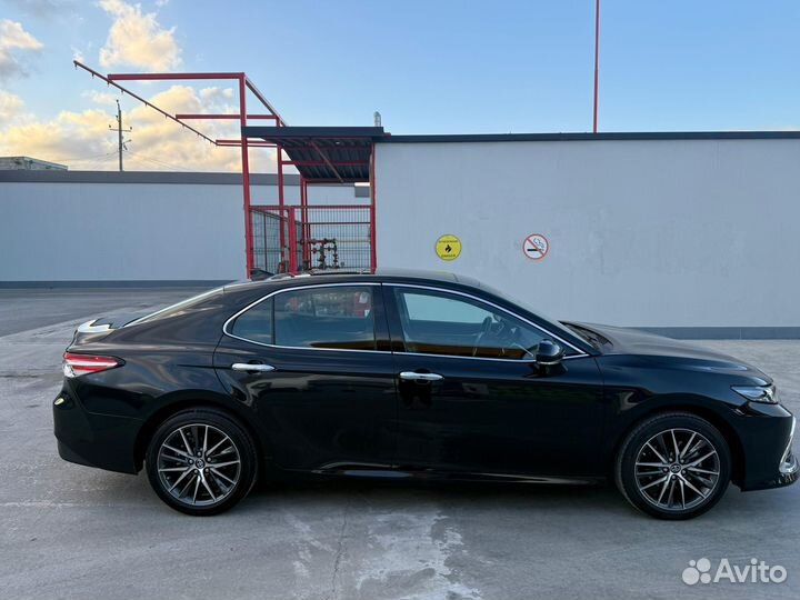 Toyota Camry 2.5 AT, 2023, 800 км