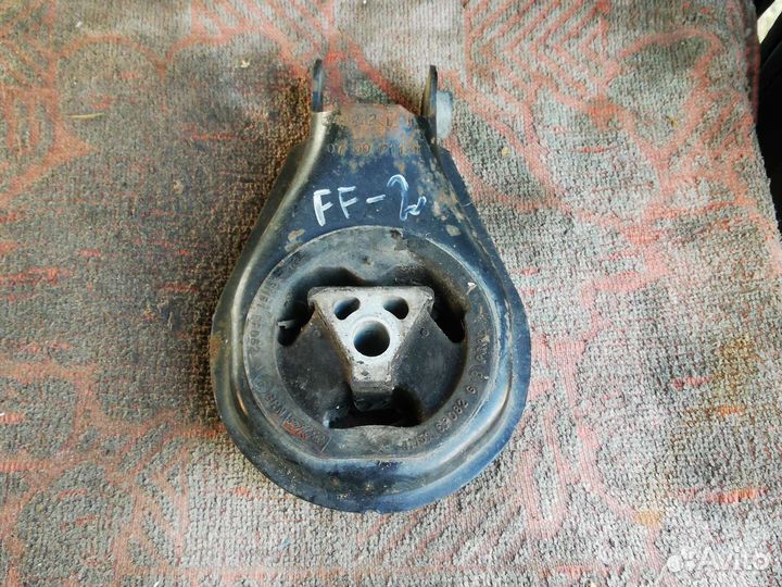 Подушка двигателя Форд Фокус 2