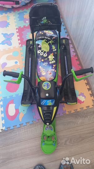 Детский снегокат