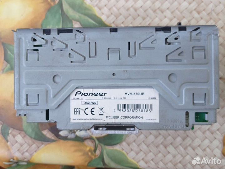 Магнитола pioneer MVH-170UB