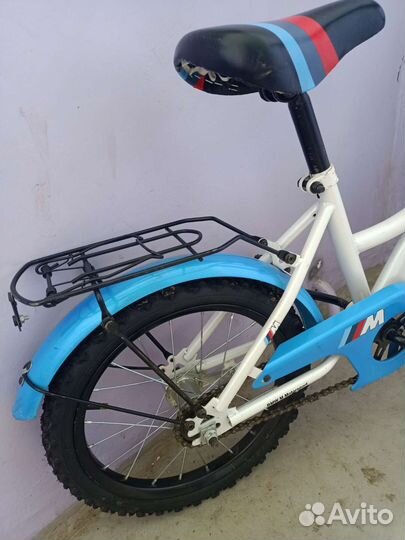 Детский велосипед бмв