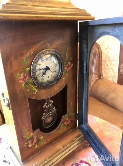 Настольные часы