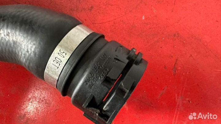 Патрубок охлаждения Audi A6 C6 2.0 BRE TDI 2006